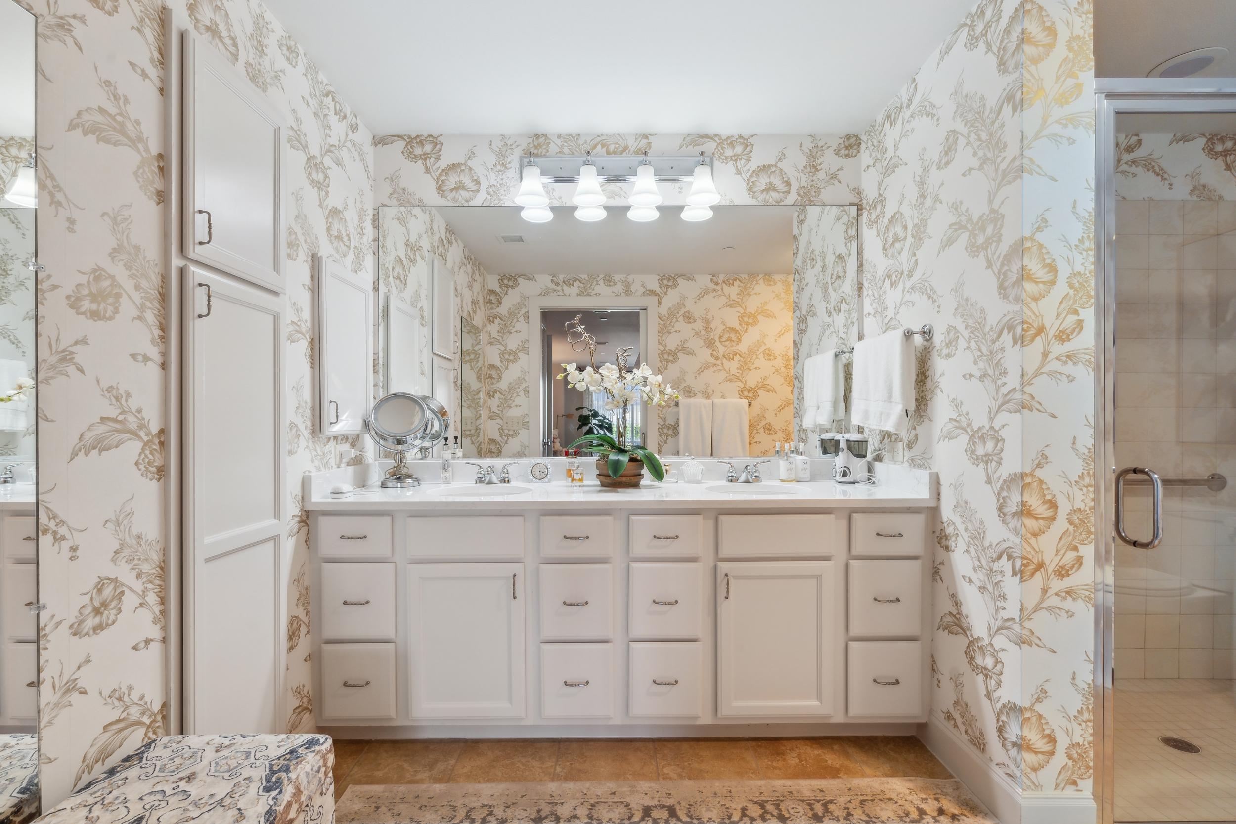 A bathroom from the Forest floor plan.